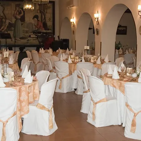Hotel Mesón De La Molinera